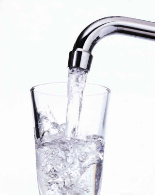 L’ACQUA DELLE NOSTRE CASE È DAVVERO PULITA ! <br> I DATI DEL GESTORE DELL'ACQUEDOTTO LO CONFERMANO L’ACQUA DELLE NOSTRE CASE È DAVVERO PULITA ! <br> I DATI DEL GESTORE DELL'ACQUEDOTTO LO CONFERMANO